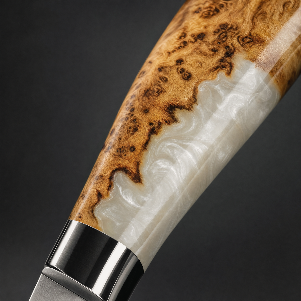 Griff aus Wurzelholz und cremefarbener Perlmutt-Harz – Kiritsuke Prisme Nacre TitaniumCook