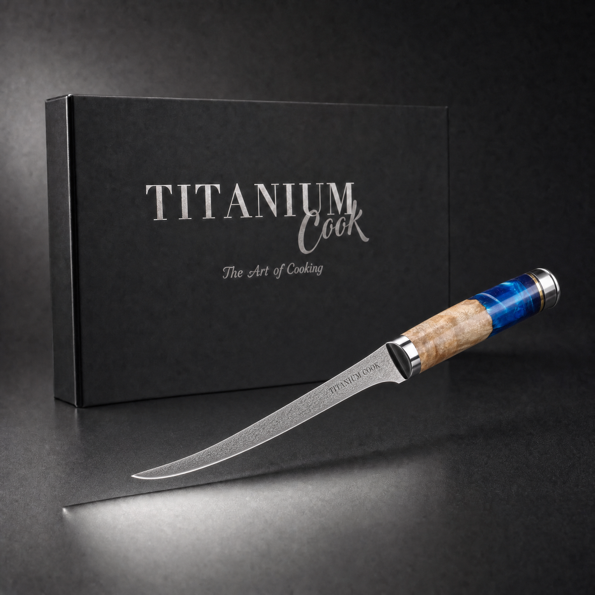 Couteau à Désosser Damas Mer Jaune, coffret TitaniumCook sur fond studio noir